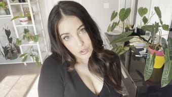 Submissive Student Turns the Tables (GirlOnTop880)
