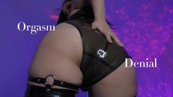 Orgasm denial by latex Goddess (claudiahon)