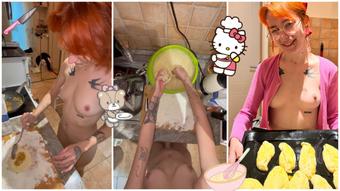 FREE GINGER GIRL COOKING RUSSIAN PIES NAKED (cutielanalova)