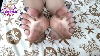 goddessmiia 03 11 2019 13432599 watch me wiggle my toes and show off my arches while i (goddessmiia)