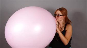 Amy 's 36" Blow to Pop (Custom Fetish)