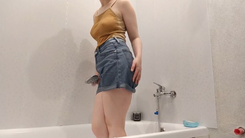 Wet jeans shorts in bathtub - November 20, 2021