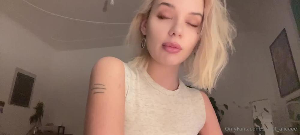 sweet aliceee 21 12 2022 2722416848 christmas dream