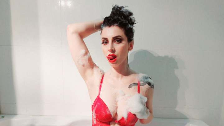 Intense Shower Seduction - May 14, 2021