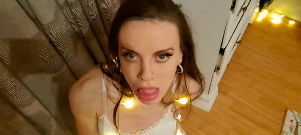 aurora whitewhale fabulous blowjob in hot white lingerie
