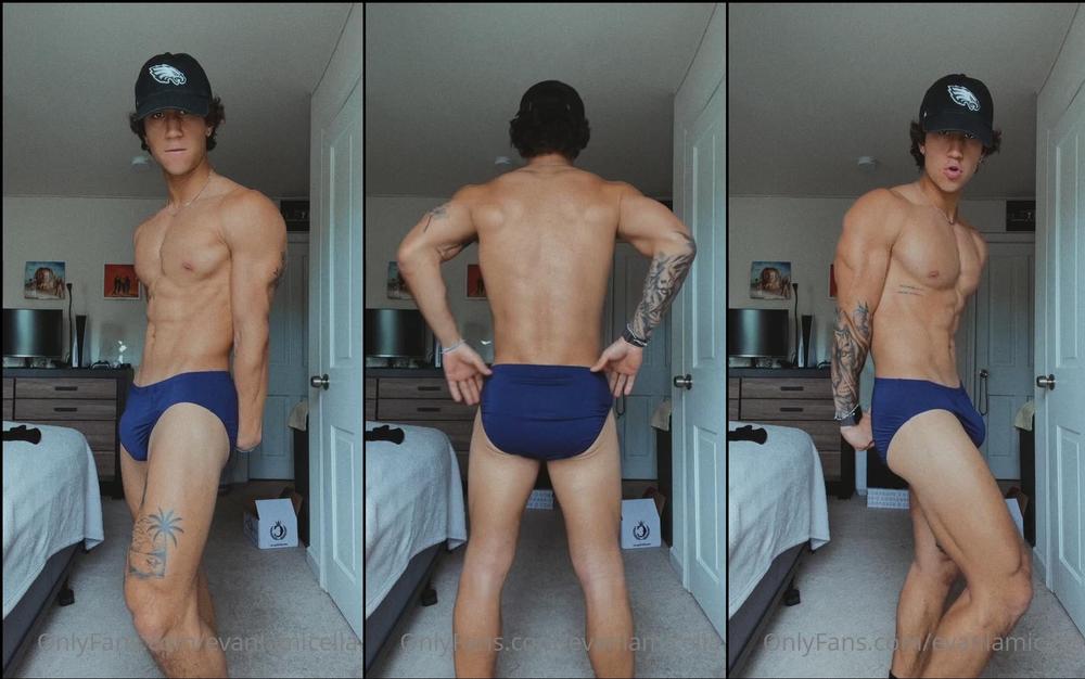 evanlamicella 20 04 2021 2088391768 Feeling flat today weighing around 162lbs Might put on some size but I love cardio tm. Ho