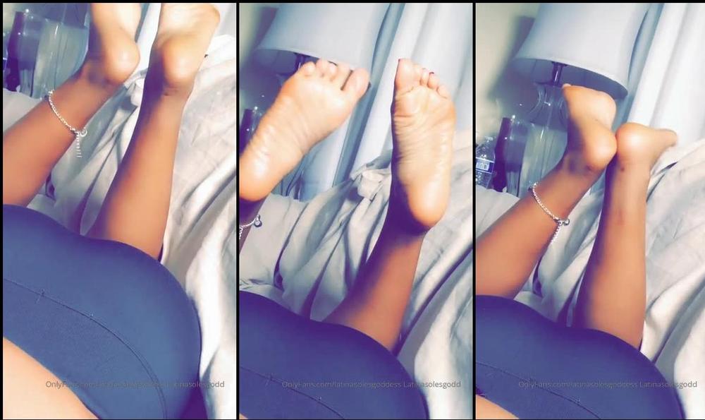 latinagoddessxx 11 07 2019 43031660 The pose