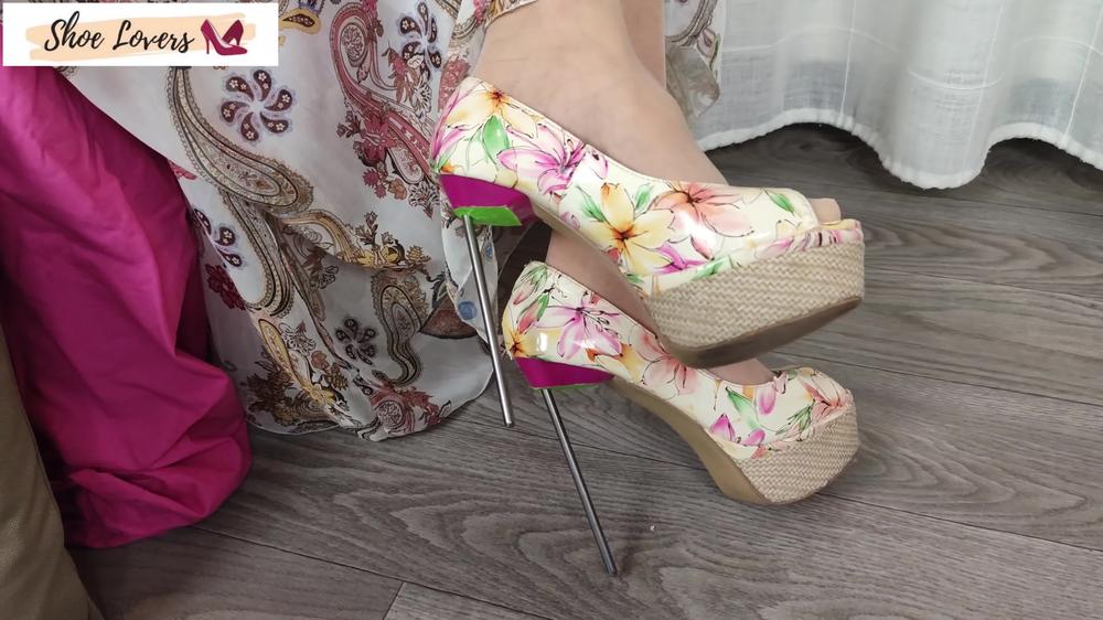 shoelovers - Modified High Heels