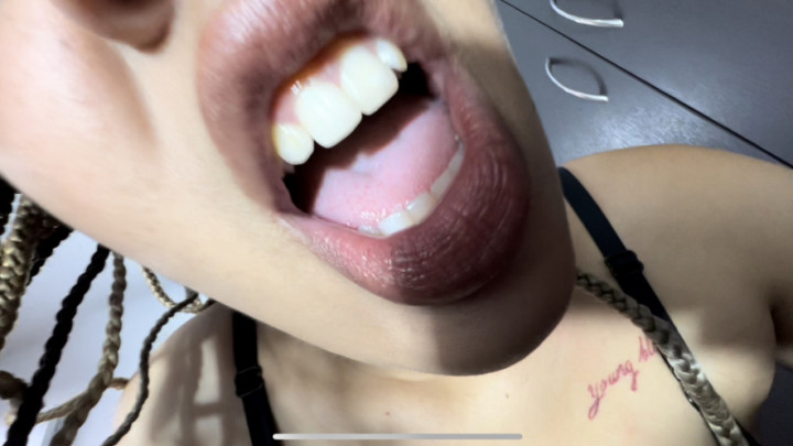 giantess dominates me with her ass, vore - September 20, 2022