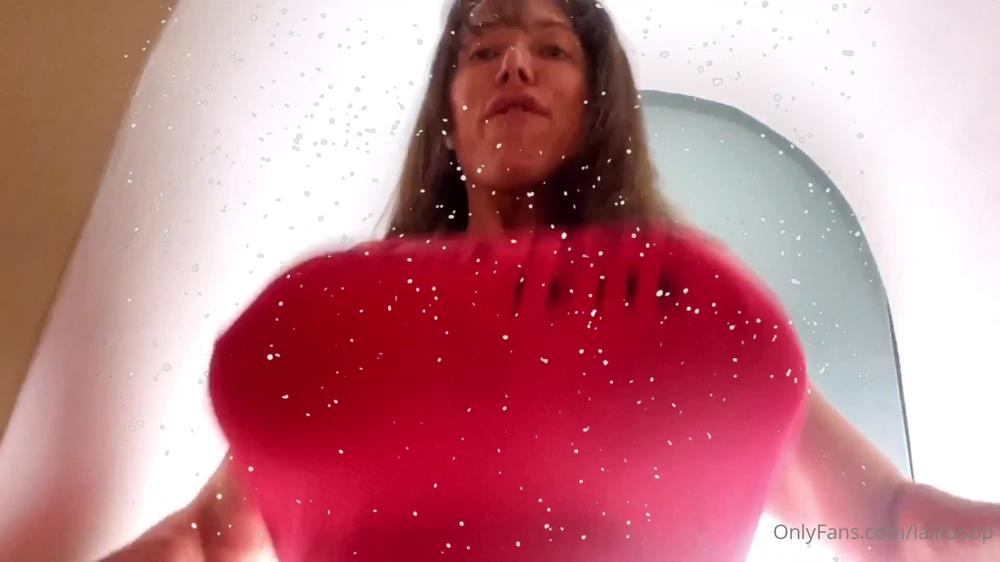 lalliboop 12 12 2021 2299778579 Greetings compliant with the new EU regulation. âMerry Christmas , according to the EU, 