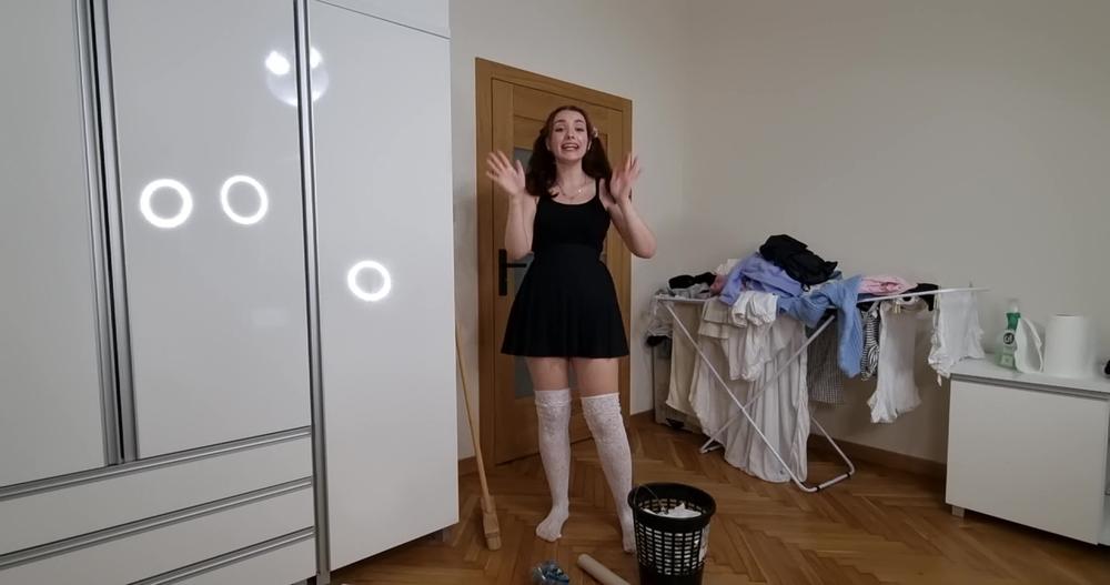 Wetschoolgirl Mommy Transformed Into 18 Yo Slutty Maid
