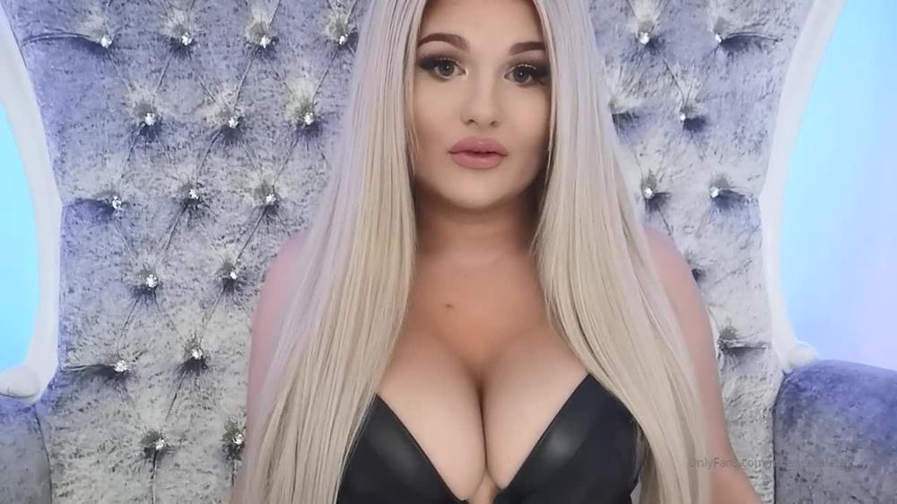 meancashleigh 01 03 2020 165530136 A life of humiliation and emasculation for cuckold
