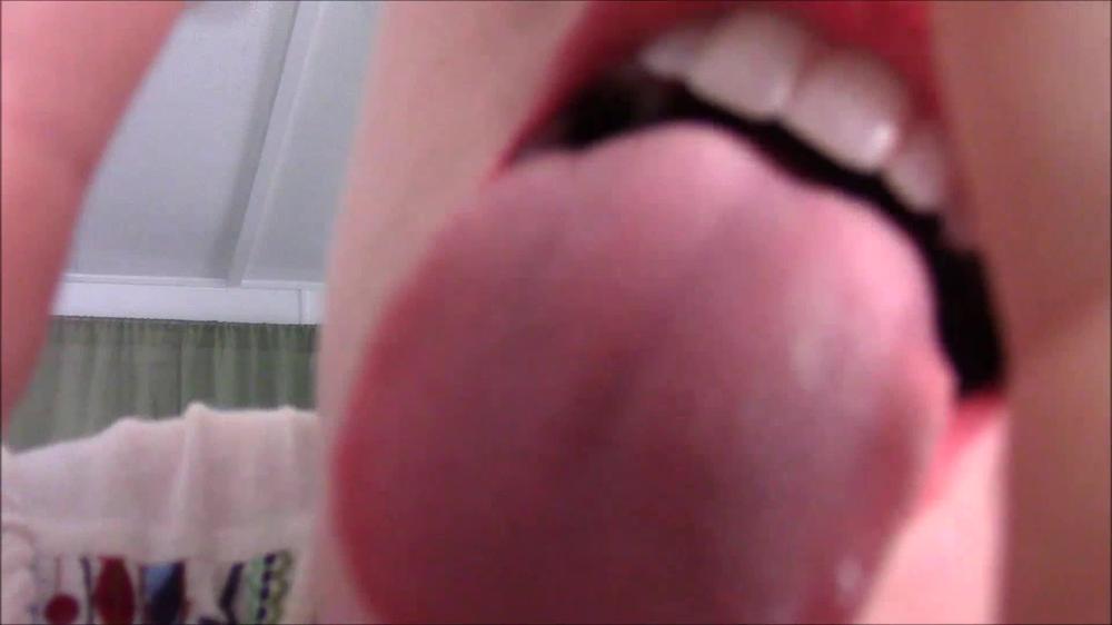 Custom Fantasies With Daphney Rose - Licking Your Face Witth My Long Wet Tongue