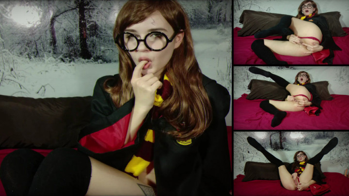 Harry Potter cosplay: Ass and Pussy play - Feb 27, 2020
