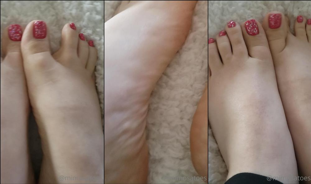 mimosatoes 04 01 2021 2001400372 Toe wiggles and rubs 