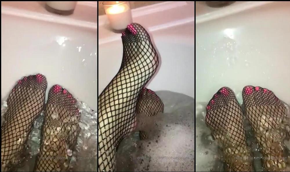 footsiegalore 02 04 2019 26929281 only fans exclusive today s dripping wet content part 3 in slow motion 6 min v