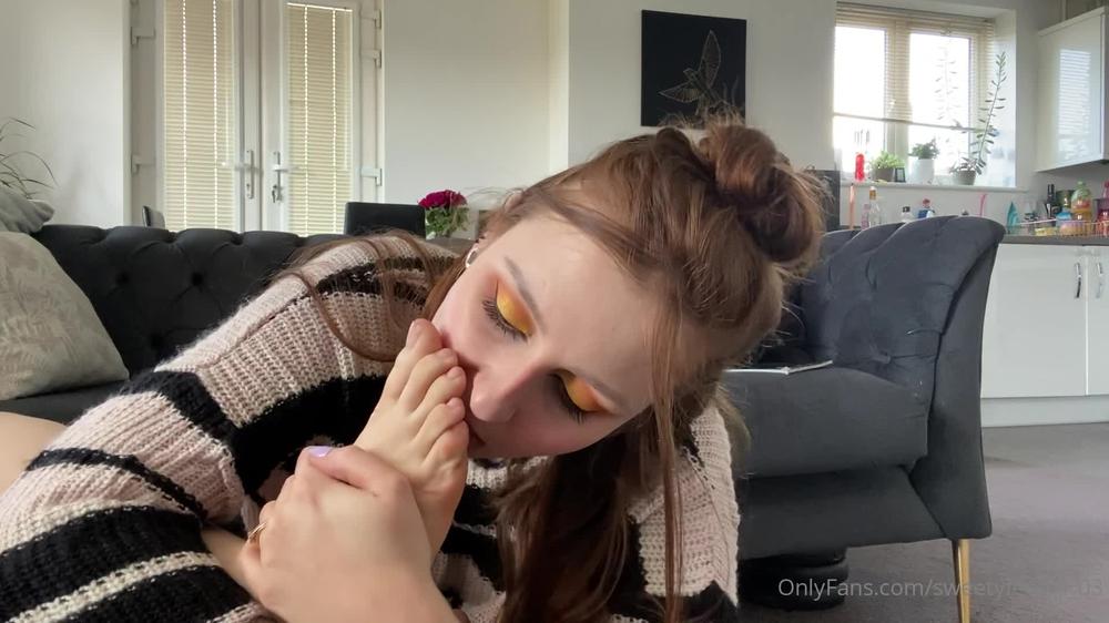 sweetyfeetys 03 02 06 2021 2125835923 love sucking my toes and drooling all over my
