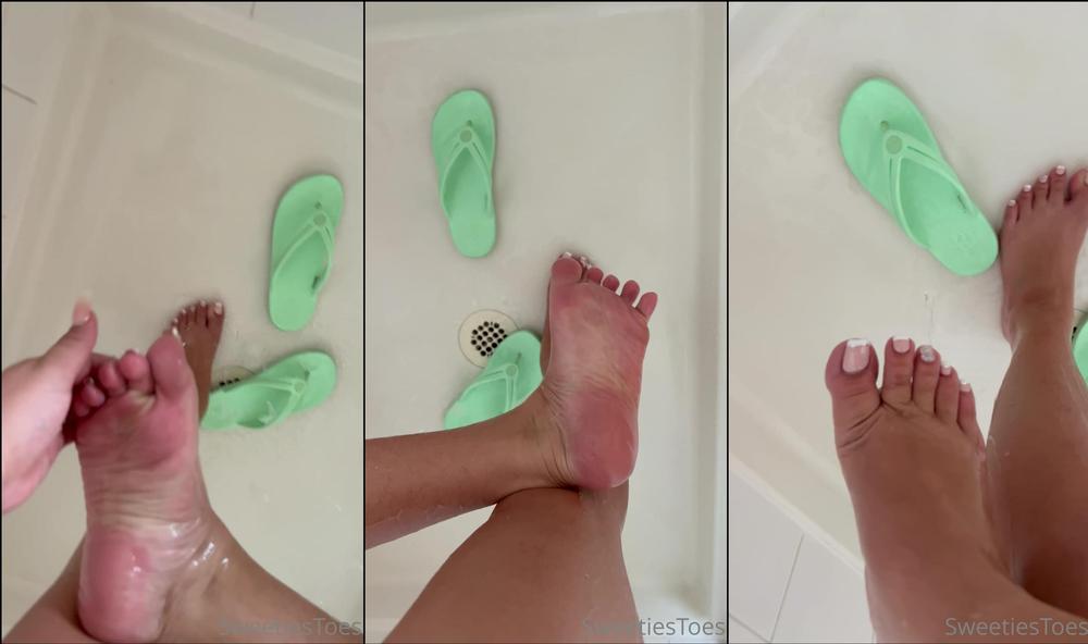 yourfeetsweetie 03 07 2022 2509585936 Shower toes