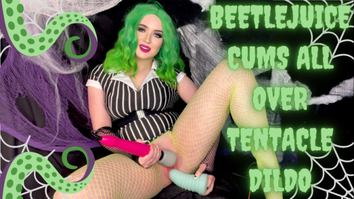 Beetlejuice Babe Fucks + Sucks Tentacle
