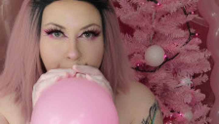 Princess's pink balloon Christmas NonPop - December 19, 2021