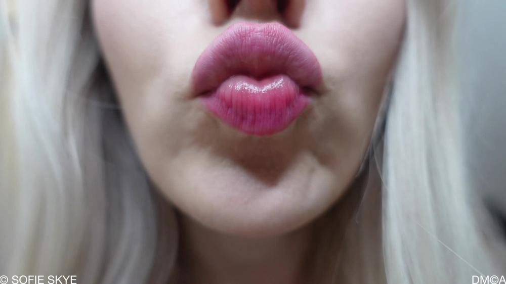 Girlfriend Kissing Fetish Cuck Training