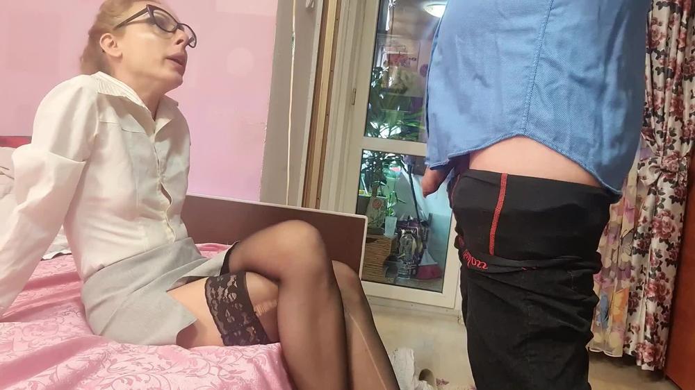 Kinkyporncpl Dirty Auntie Facefuck Cum In Throat
