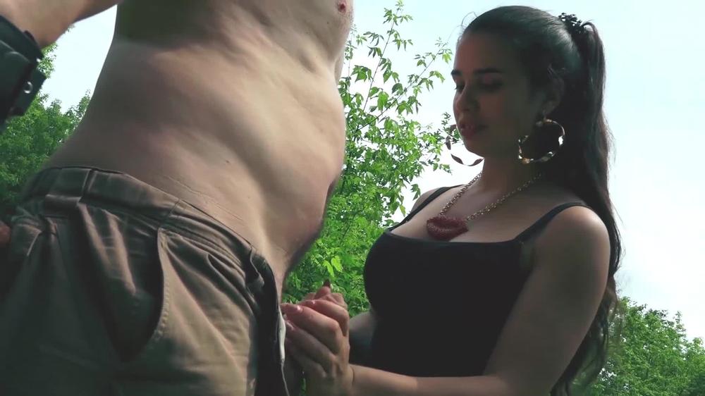 Gymbabe Handcuffed Tickling With Ruined Orgasm 001