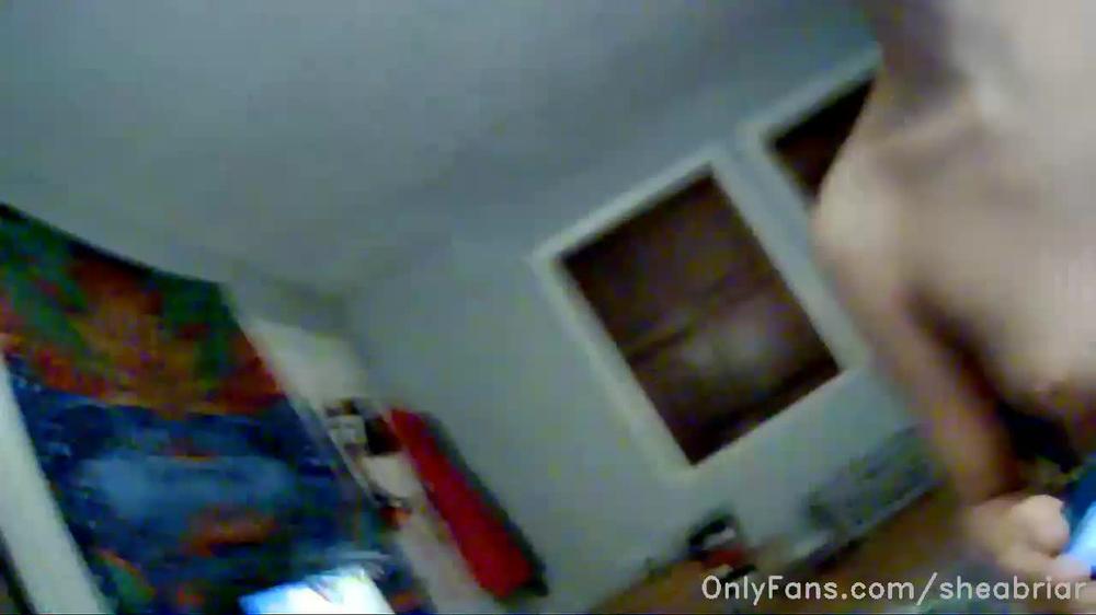 sheabriar 04 05 2021 2100333701 stream started at 05 04 2021 02 32 am its just me eating cookies turns into me showing 