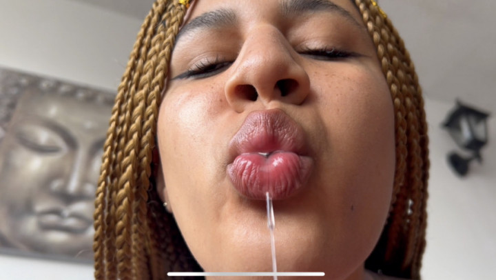 STANDARD V Open, receive giantess spit - January 22, 2023