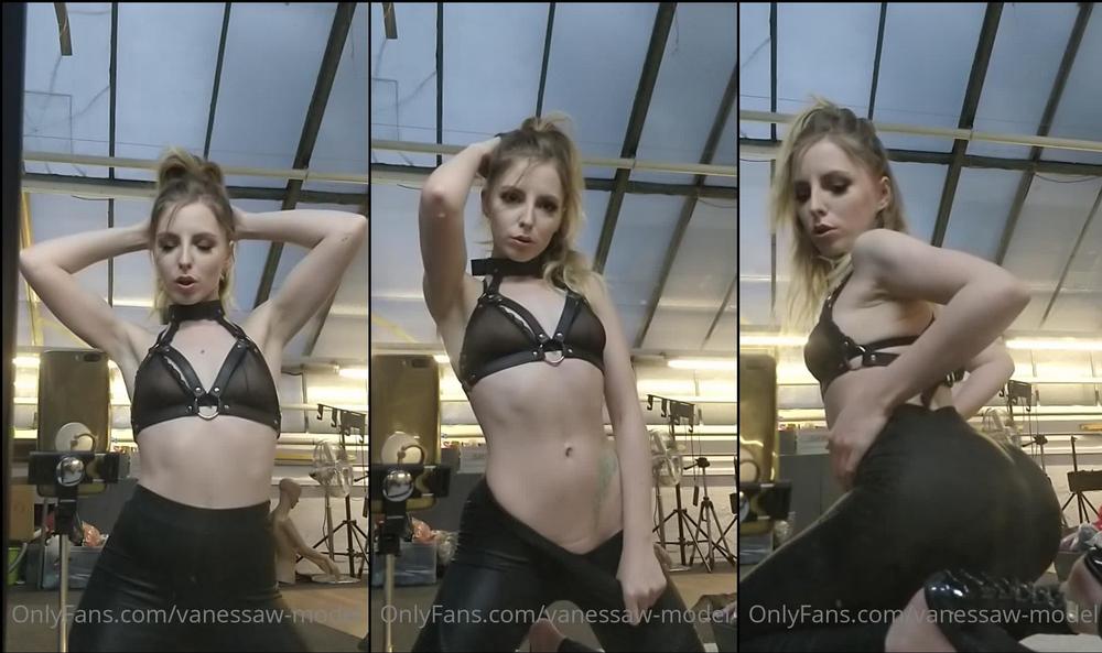 vanessaw model 09 06 2020 409138374 How do you like my outfit that