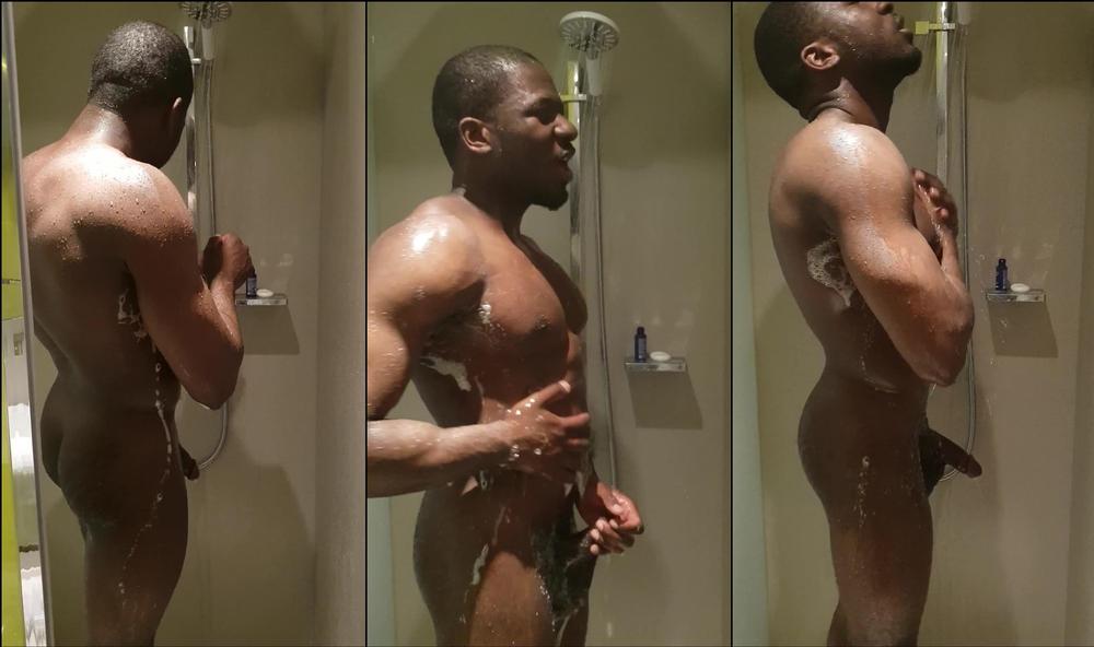 sashasteele 03 05 2018 9240475 i caught black panther taking a very sexy shower today