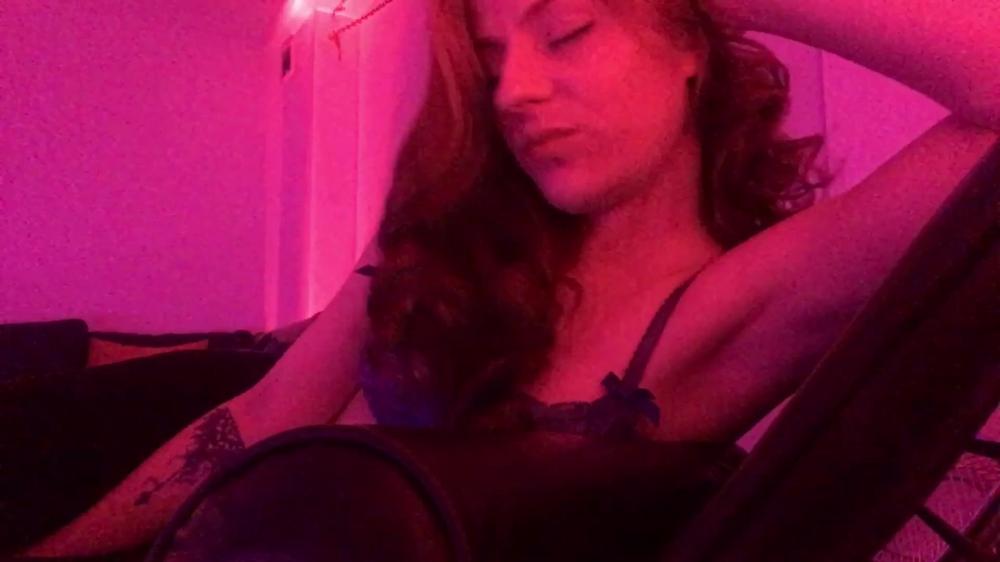 lolaruin 07 10 2018 14348788 TASK  Ruin yourself and film it for Me