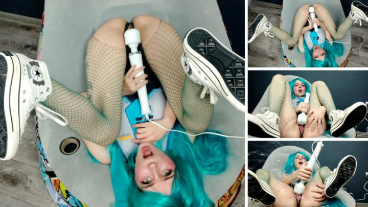 Hatsune Miku - Squirt and loud moans - Dec 1, 2021