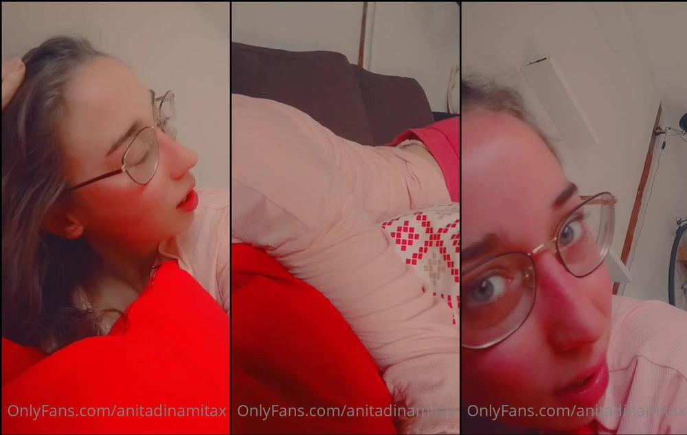 anitadinamitax 03 04 2021 2072856274 Os pongo un poco al dÃa