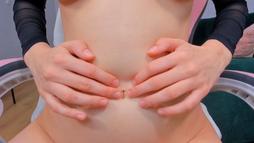 Teen  belly button fetish play - Jan 5, 2023