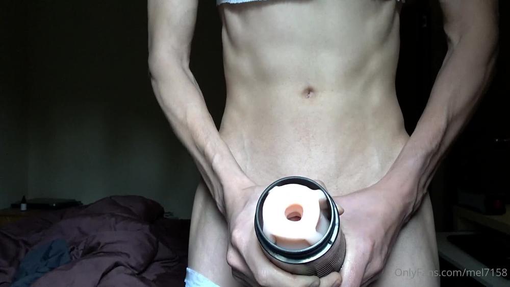 mel7158 02 12 2020 1371565695 Should I use my flesh light on video more