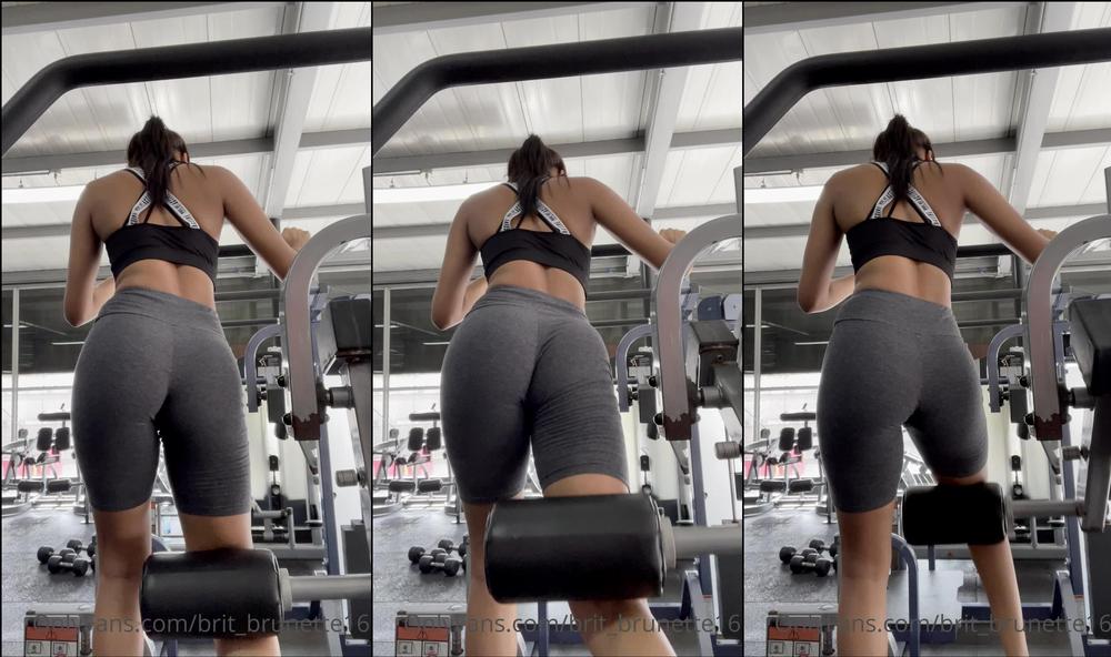 britbunnyfree 12 06 2022 2486140434 gym day sweat and tears 1