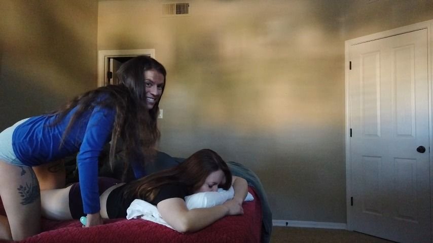 Ciren Verde Step Sisters Get Kinky 2