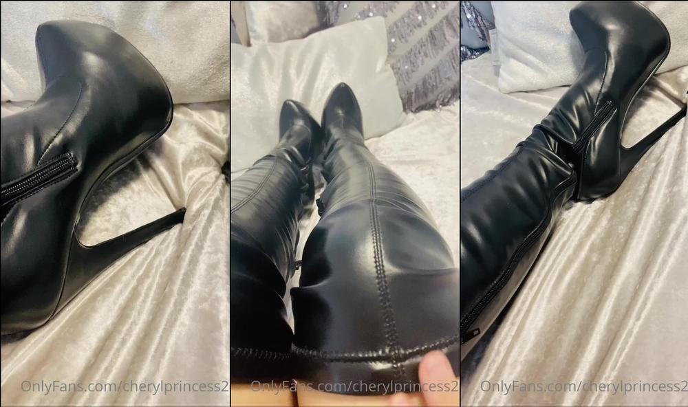 cherylprincess2 08 07 2020 512855665 Obey the boots