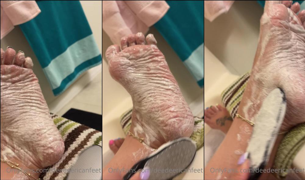 deedeericanfeet 02 06 2021 2125741489 Not a request Tub fun How I scrub my soles