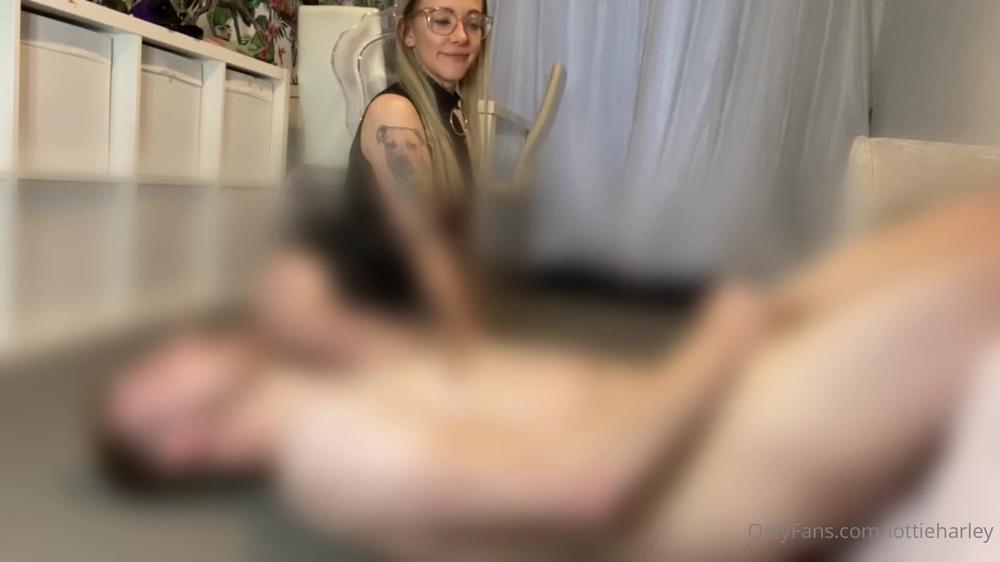 lottieharley 07 12 2020 1405570980 Bloopers galore â¤ï¸