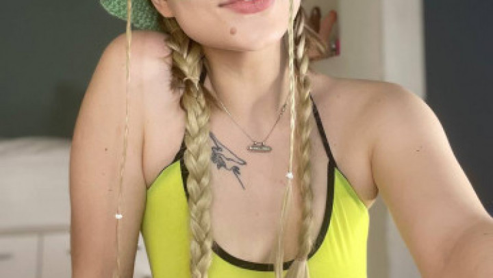 Deepthroat and assspanks - Jul 4, 2022