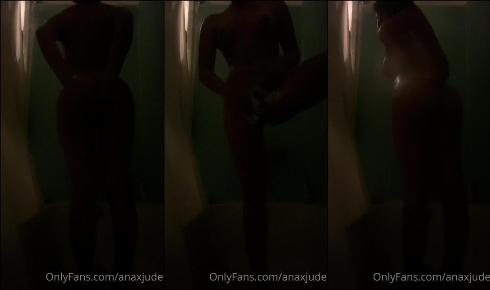 peachyfitgirl 28 01 2021 2018790408 Itâs always good to shower before bed time 