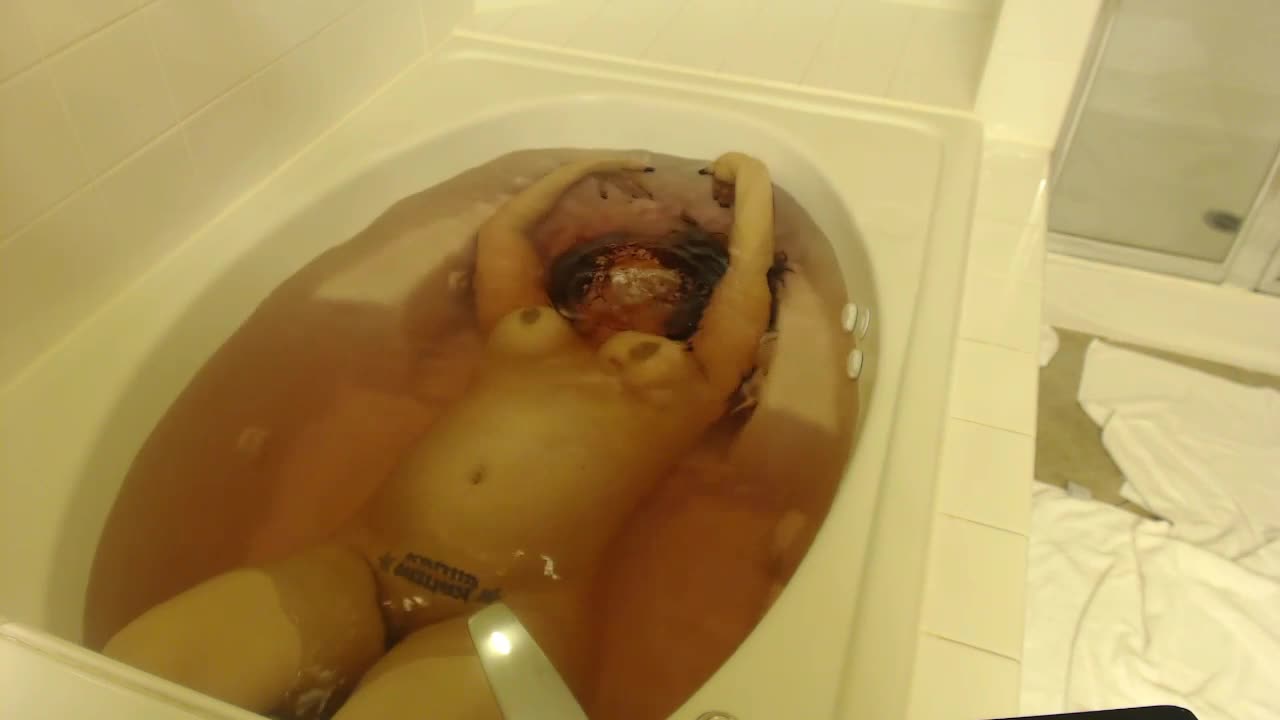 Tiny Tub Submerssion - April 28, 2017