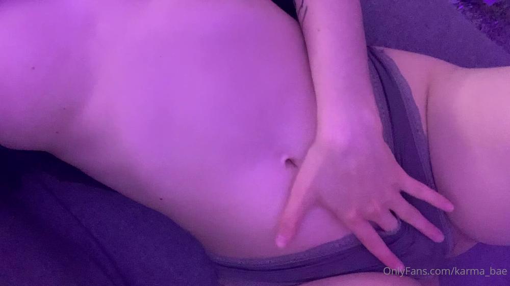 karma_bae 01 08 2020 629329773 Having such a nice cozy evening todayâºï¸â¨ Would you join me on a couch as we cuddle b