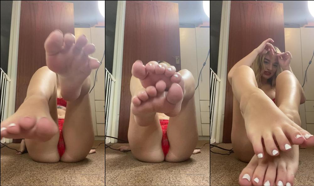 chelsx 05 11 2019 81499715 who wants to worship my feet