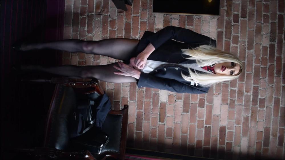 msbarbiemaryse 13 09 2018 13391273 Air Hostess with a secret on her break(Masturbation, cumshot) This is my 1st ever video li