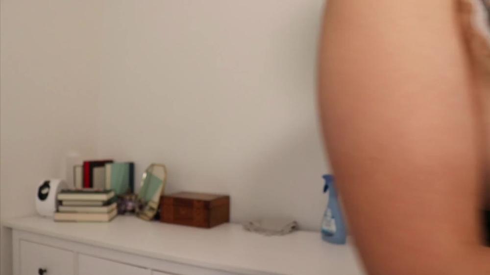 Tindrafrost - Dirty Maid - Manyvids