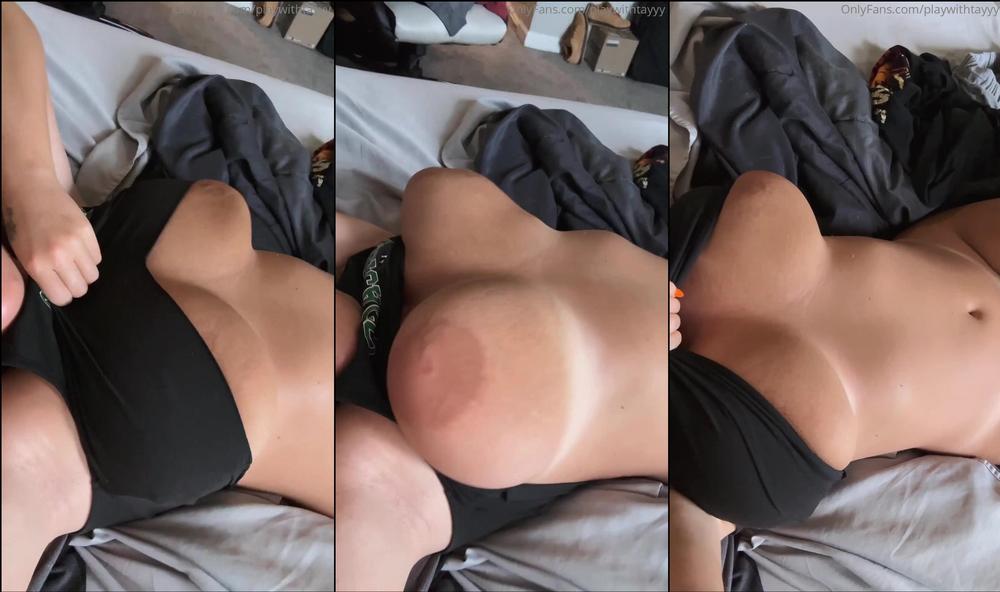 playwithtayyy 1048177659 titty tuesday