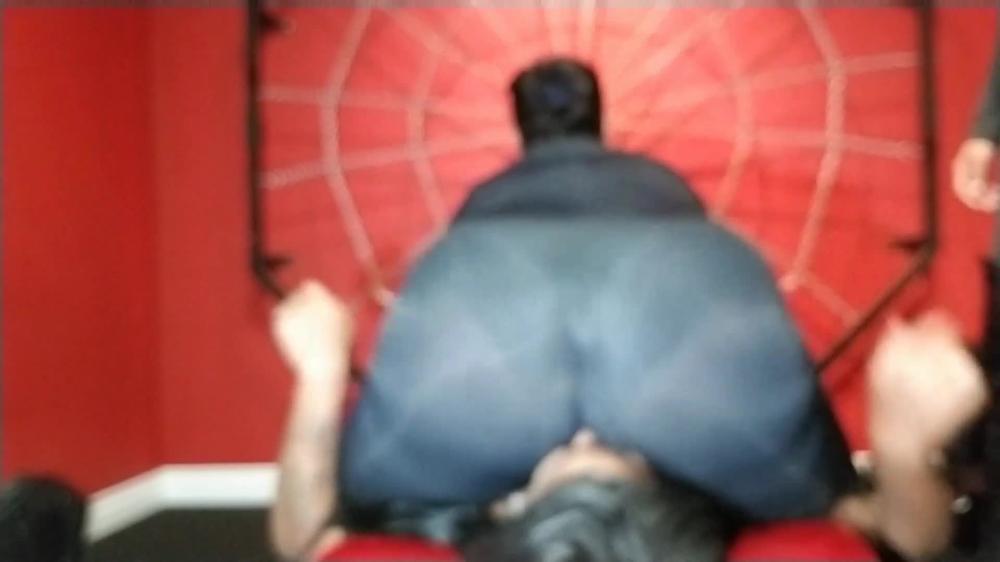 serenitysmith 07 09 2018 13166971 new video alert summer ass smothering in the dungeon w bossyassdeli